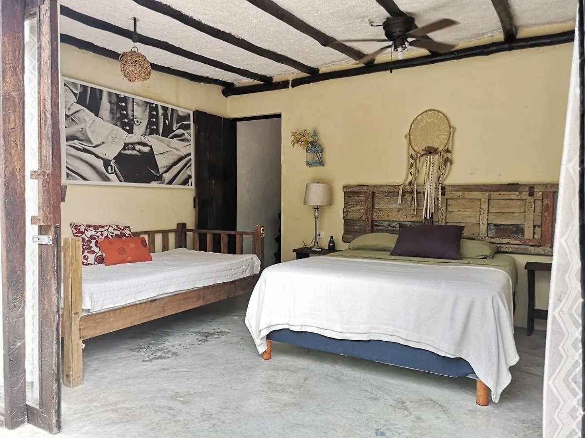 Primitive Rooms Tulum Selfcheck-In Adults Only Πανσιόν