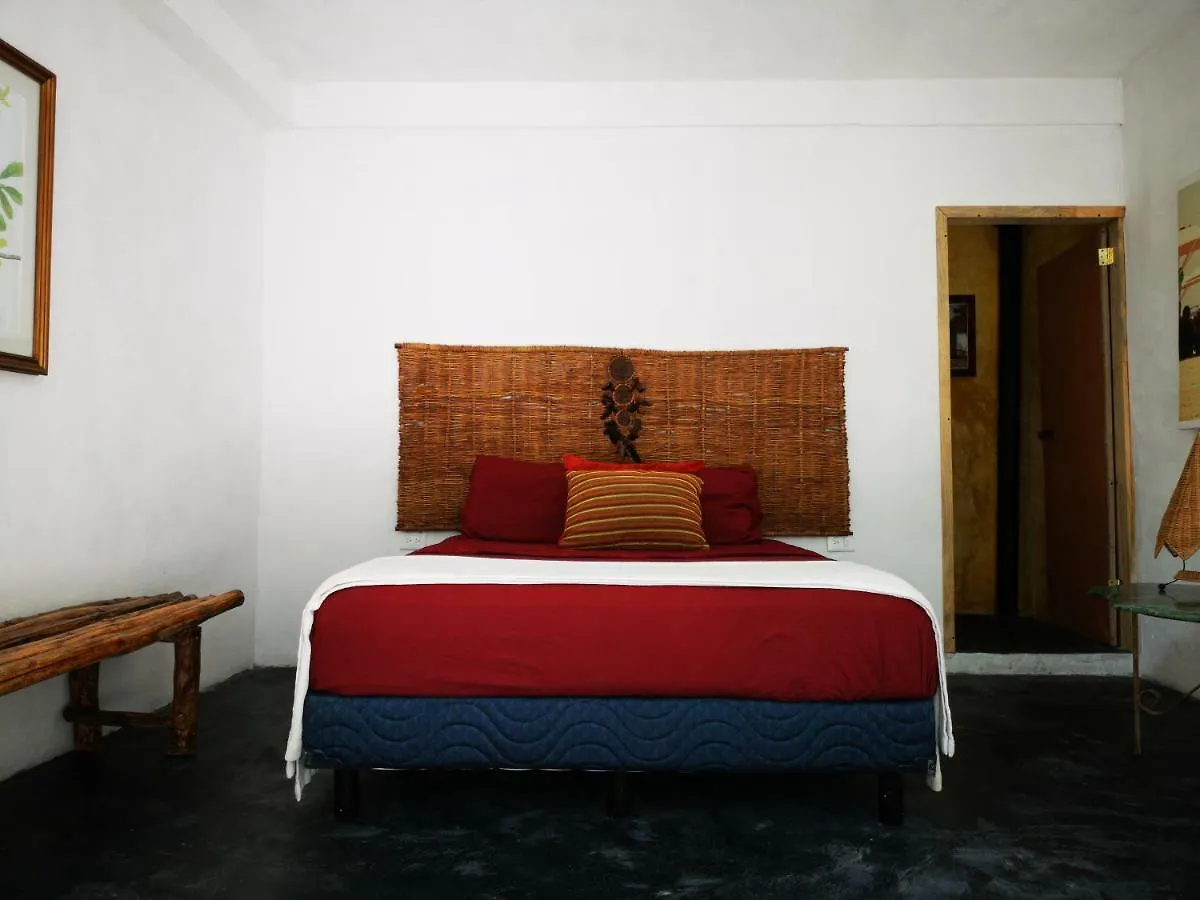 Primitive Rooms Tulum Selfcheck-In Adults Only 2*,  México